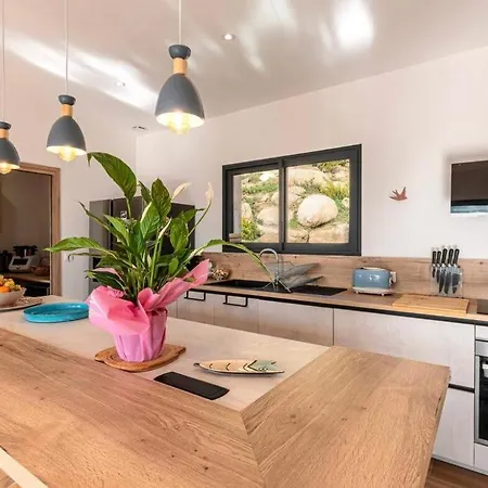 Altea , Au Coeur Du Maquis , 4 , Figari (Corsica)